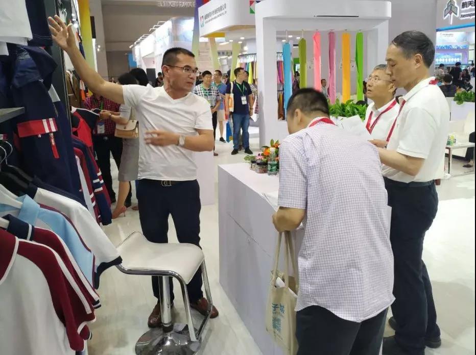 我司赴重慶參加第76界中國教育裝備展示會(huì )滿(mǎn)載而歸(圖4)